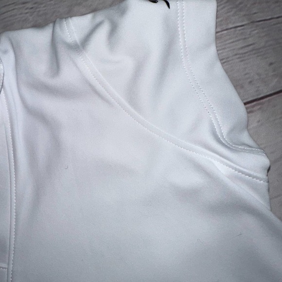 EUC Girls XS Slazenger White Collared VNeck SS Golf Polo - Picture 4 of 7